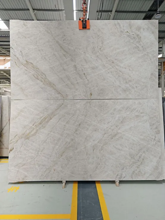 Taj Mahal Quartzite — Slab photograph · Catalogue p. 4
